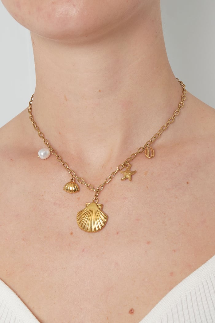 Seashell charm necklace - Gold color Picture2